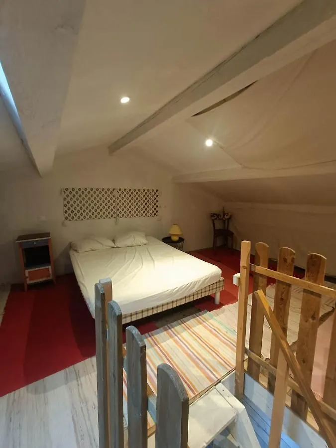 Apartament Ruelles Et Terrasses Mirabel